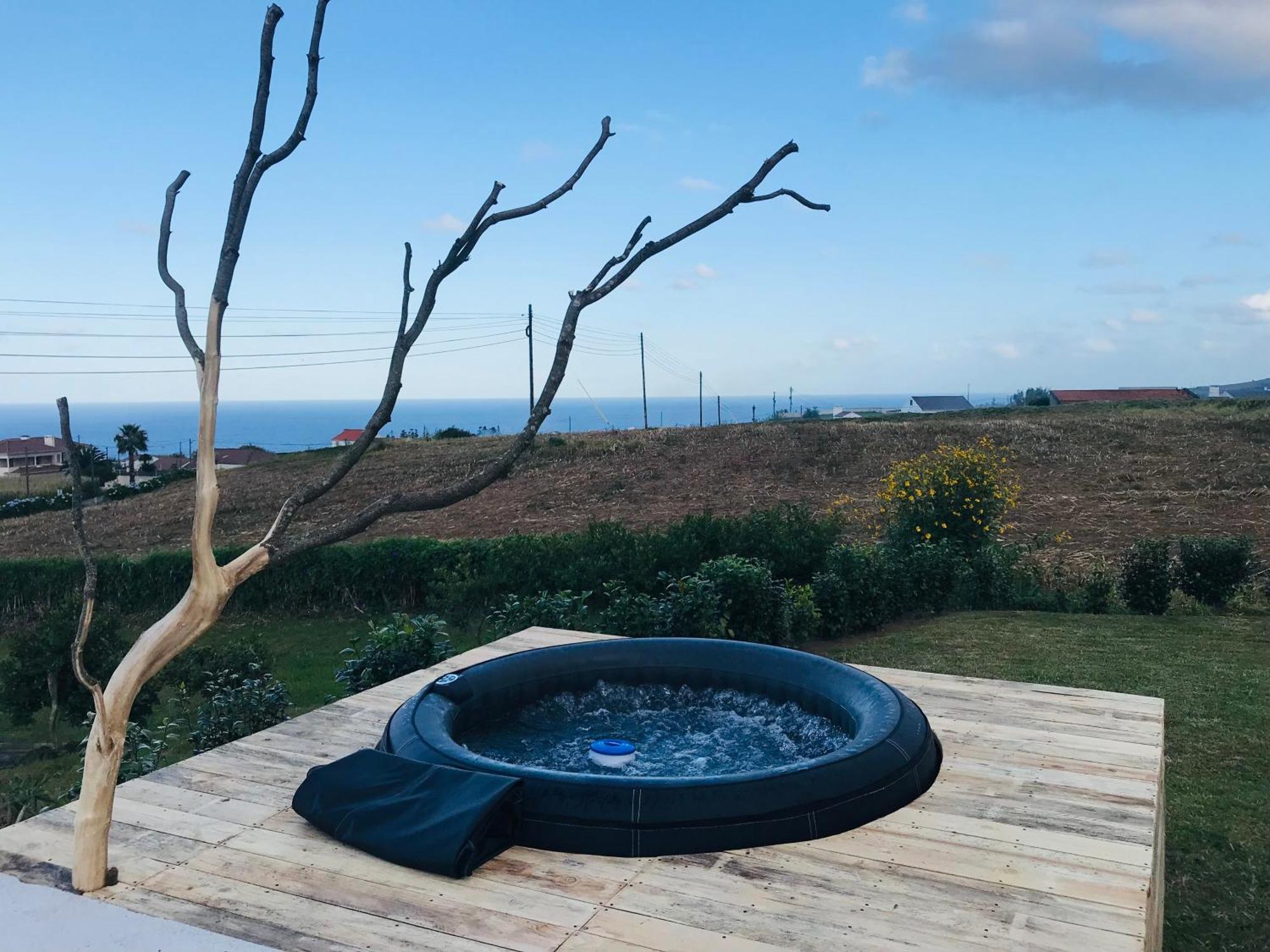 Casa Da Fonte - Alojamento Local Com Jacuzzi Nordeste  Bagian luar foto